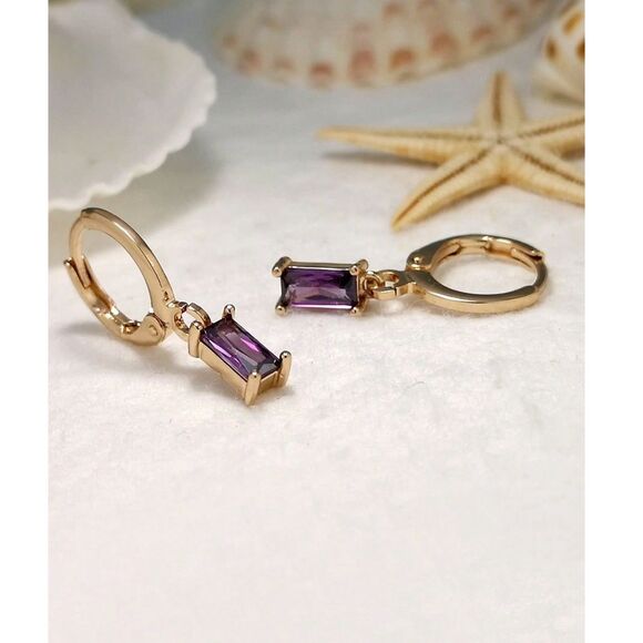 Emerald Cut Amethyst Purple Glass Drop Earrings Dangle Gold Pendant Delicate - Picture 2 of 6